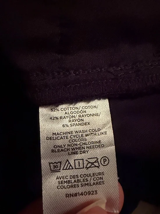 LOFT Black Slim Ponte Ankle Pants - Picture 7 of 7